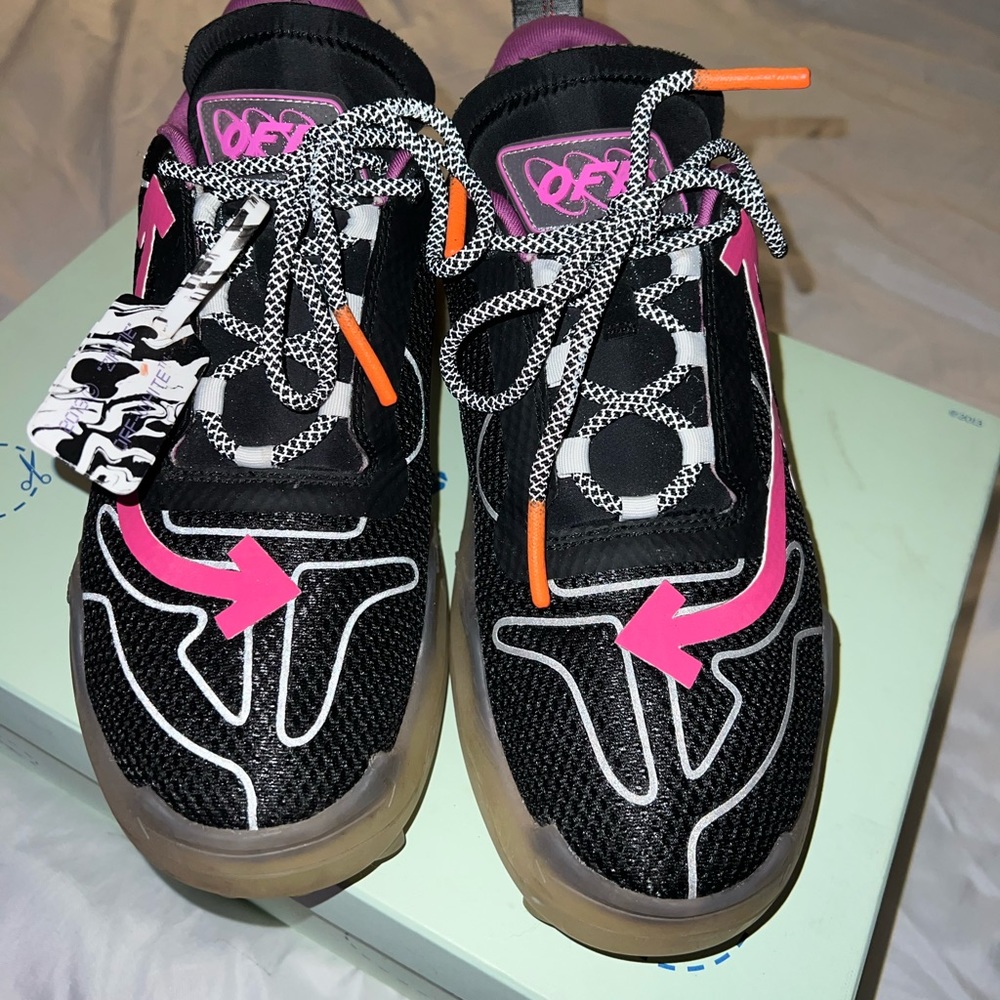 Meme Size 44 Off White Sneakers